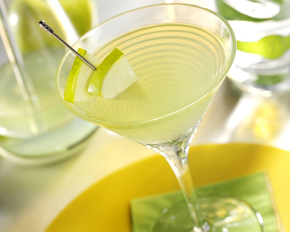 Smirnoff Apple Tini photo by Jens Johnson Photography. Premium food, beverage, and product photography for Connecticut and New York.